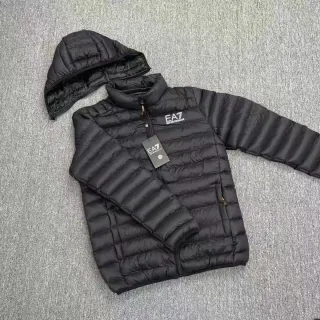 Chaqueta Emporio Armani EA7 Negra Talla M