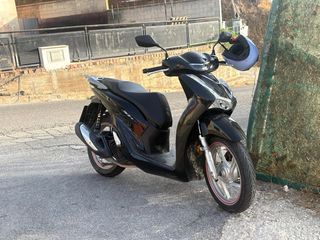 Honda SH 125i Scooter Negra 15.000km