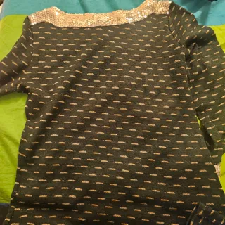 Maglia donna elegante nera oro