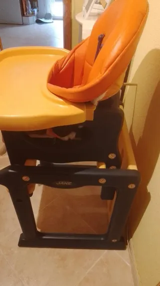 Silla de bebé Jane con mesa