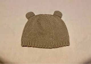 Gorro tejido con orejas de oso