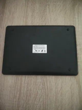 Teclado Inalámbrico Bluetooth Plata/Negro