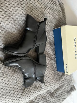 Botines Marypaz Negros Tacón