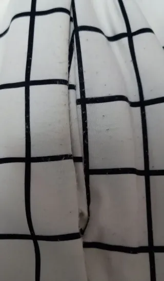 Pantalón cuadros blanco y negro