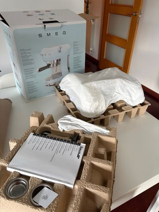 Cafetera Espresso Smeg Blanca