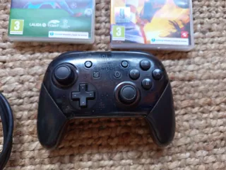 Nintendo switch (v2)+mando pro.(precio negociable)