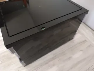 Caja expositora con luz LED