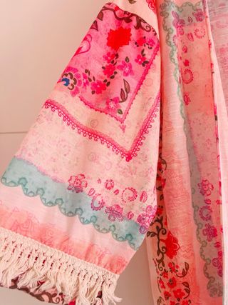 Kimono Zara estampado flores niña