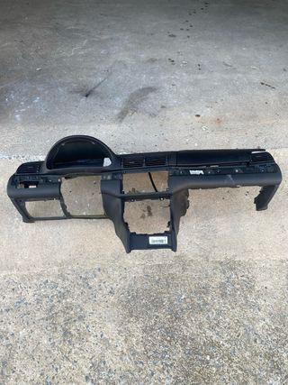 Salpicadero BMW E46 320d 2003