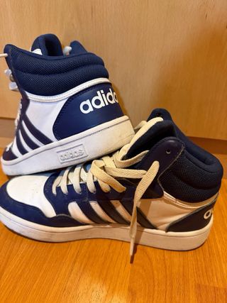 Zapatillas Adidas Deportivas Talla 38 y 2/3