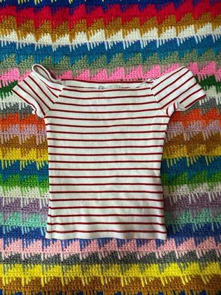 Camiseta rayas rojas manga corta