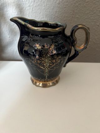 Juego de café azul con detalles dorados