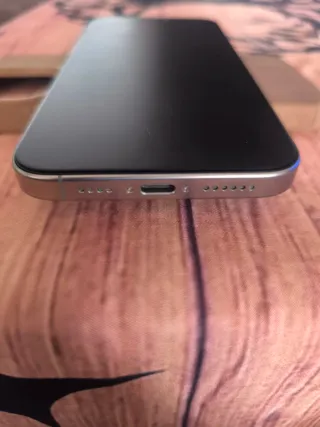 iPhone 16 Pro Max Como Nuevo