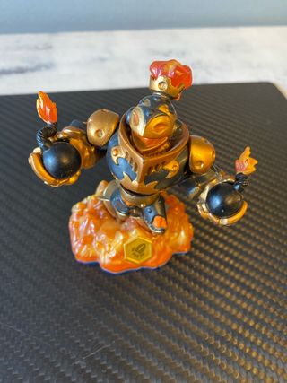 Figura Skylanders Bombo (PS4)