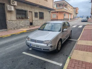 Volkswagen Golf 2001
