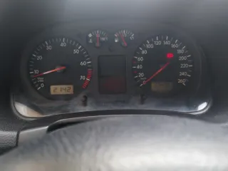 Volkswagen Golf 2001