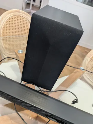 Barra Sonido LG 220W Subwoofer Inalámbrico