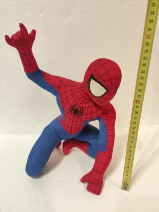 Muñeco/Peluche Spider-Man grande