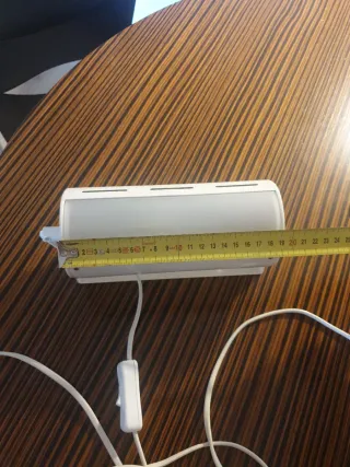 Lámpara de pared Ikea para escritorio