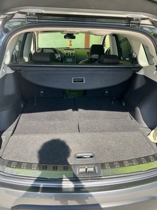 Nissan Qashqai+2 2012