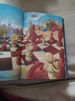 Regreso al Reino de la Fantasía: ¡Libro con olo...