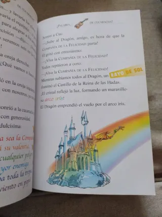 Regreso al Reino de la Fantasía: ¡Libro con olo...