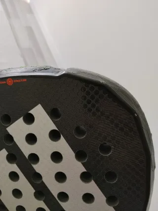 Pala Adidas Metalbone 2025