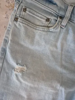 Pantalón vaquero Hollister Slim Straight