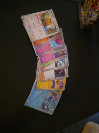 Pokemon Shiny Treasures Ex Caja abierta