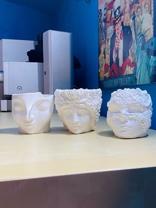 Set 3 vasetti in gesso