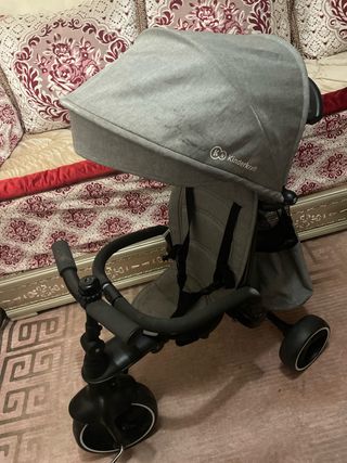 Triciclo Kinderkraft con capota