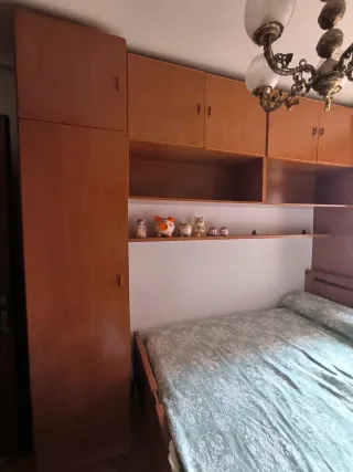 Armario puente cama de madera