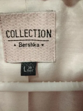 Blazer rosa Bershka talla L