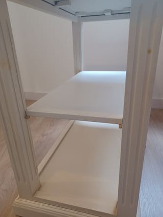 Mesa TV madera maciza blanca