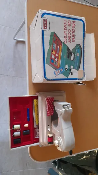 Máquina de coser Eureka infantil