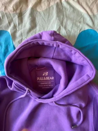 Sudadera Morada Pull&Bear Talla XS