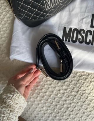 Bolso Love Moschino Negro Acolchado