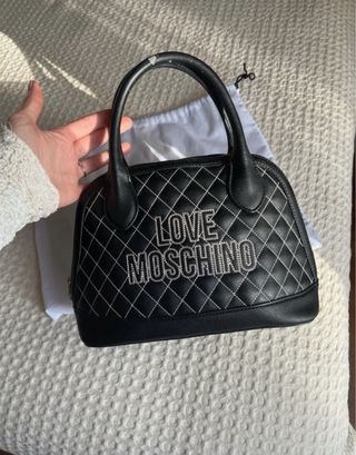 Bolso Love Moschino Negro Acolchado