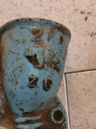 Attrezzo vintage in ghisa MAIS