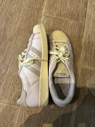 Zapatillas Adidas Superstar Beige y Rosa