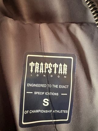 Chaqueta Trapstar Gris