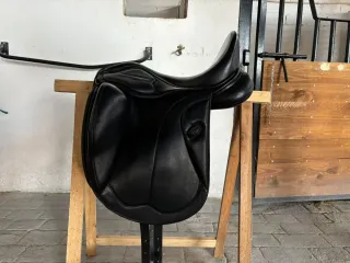 Silla Doma Clásica Zaldi (Como nueva)