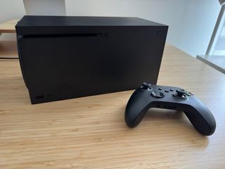 Xbox Series X 1TB + SSD 1TB + Auriculares