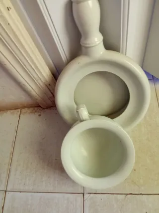 Orinal y bacinilla porcelana antiguos