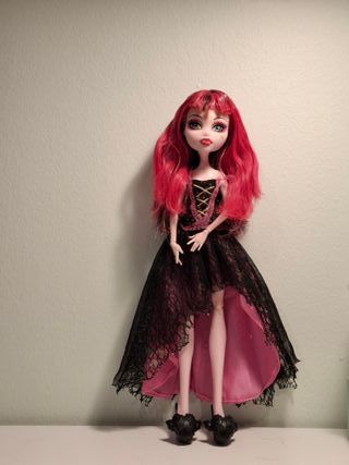 Lote 7 Monster High