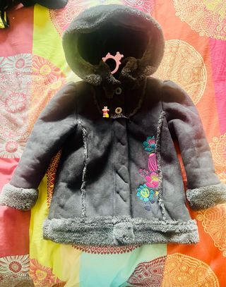 Abrigo niña talla 4
