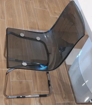 Mesa comedor lacada + 4 sillas