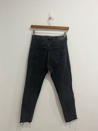 Pantalón vaquero Pull&Bear negro mujer T.XS