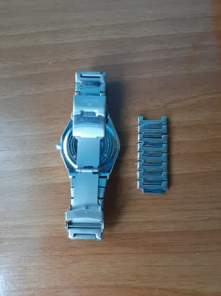 Reloj Swish Negro y Plateado