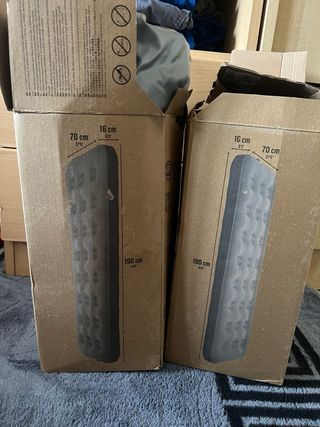 Colchón inflable Quechua con bomba Intex